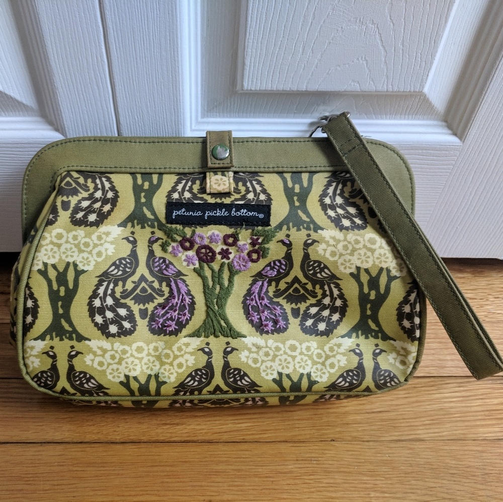 Petunia Pickle Bottom crosstown clutch diaper bag